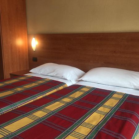 Ski Holidays Apartments Livigno Exterior photo
