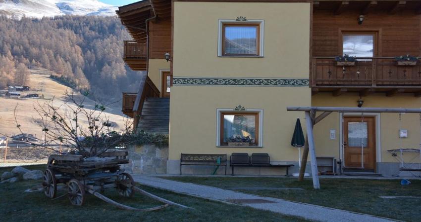 Ski Holidays Apartments Livigno Exterior photo